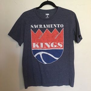 Sacramento Kings Vintage Inspired NBA T-Shirt